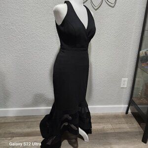 XSCAPE size 4,  Color Black Only, The Other Picks are Just for You See How It Fi
